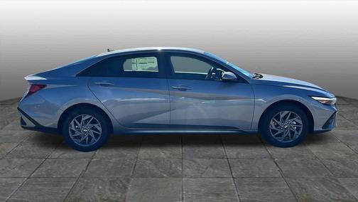 2026 Hyundai ELANTRA HEV Blue