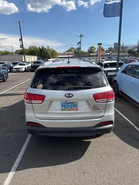 2017 Kia Sorento LX