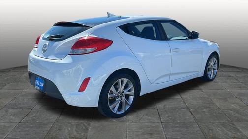 2017 Hyundai Veloster Base