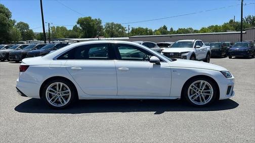 2023 Audi A4 45 S line Premium Plus