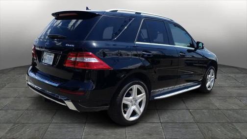 2015 Mercedes-Benz M-Class 4MATIC