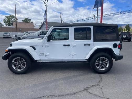 2023 Jeep Wrangler 4-Door Sahara 4x4