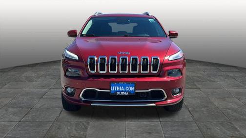 Deep Cherry Red Crystal Pearlcoat 2017 Jeep Cherokee Overland