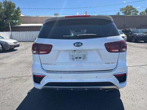 2019 Kia Sorento SX