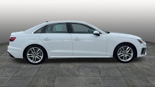 2024 Audi A4 45 S line Premium Plus