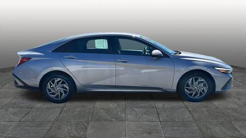 2026 Hyundai ELANTRA HEV Blue