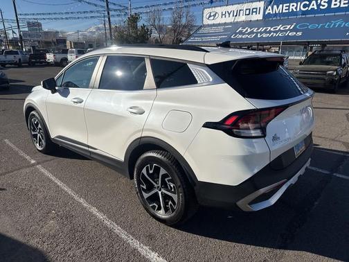 2024 Kia Sportage Hybrid EX