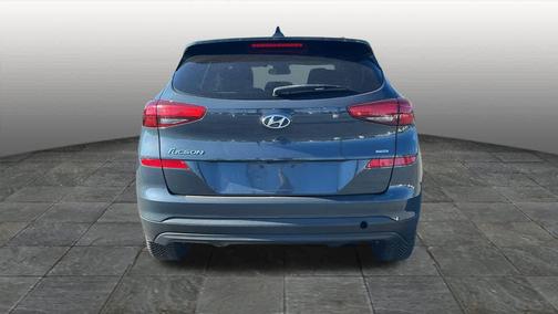 2021 Hyundai TUCSON SE