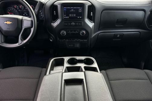 Summit White 2022 Chevrolet Silverado 1500 WT