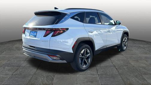 Creamy White Pearl 2026 Hyundai TUCSON Hybrid SEL