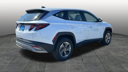 Creamy White Pearl 2026 Hyundai TUCSON Hybrid Blue SE