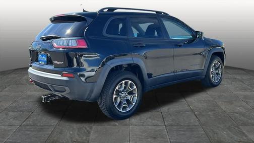 Diamond Black Crystal Pearlcoat 2020 Jeep Cherokee Trailhawk