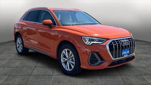 2023 Audi Q3 Premium 45 TFSI S line quattro Tiptronic