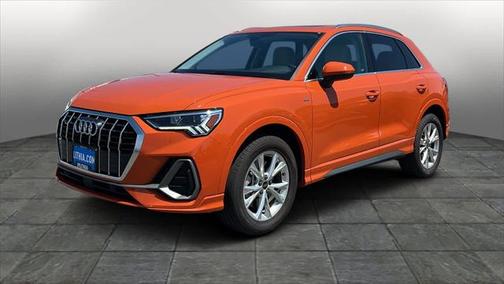 2023 Audi Q3 Premium 45 TFSI S line quattro Tiptronic
