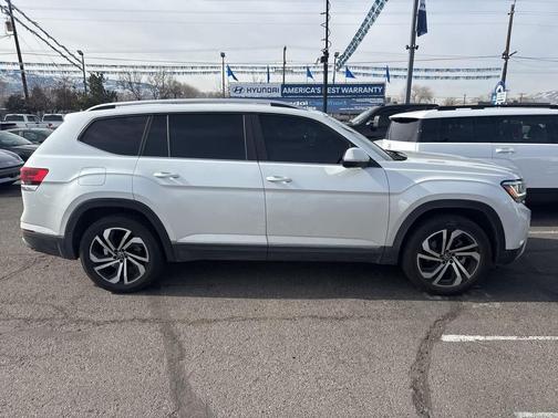 2023 Volkswagen Atlas 3.6L SEL