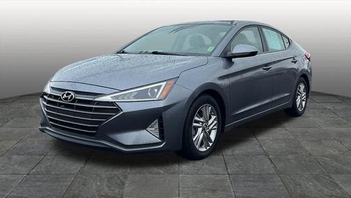 2019 Hyundai ELANTRA SEL