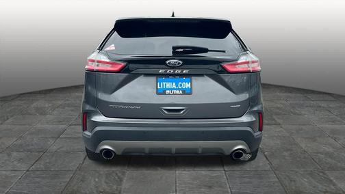 Carbonized Gray Metallic 2022 Ford Edge Titanium