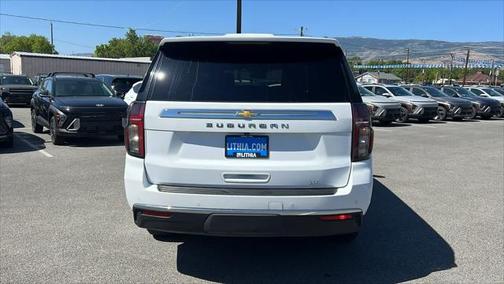 2023 Chevrolet Suburban LT