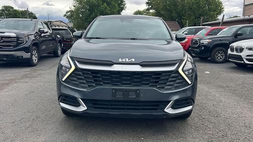 Gravity Gray 2023 Kia Sportage LX