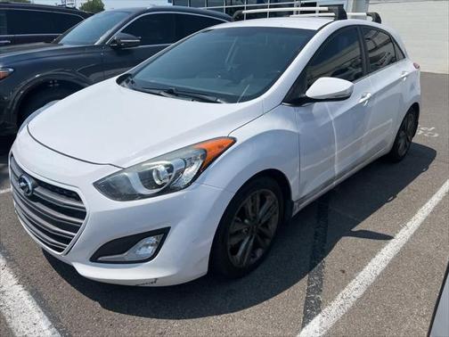 2016 Hyundai Elantra GT Base