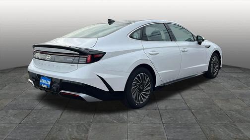 2026 Hyundai SONATA Hybrid SE