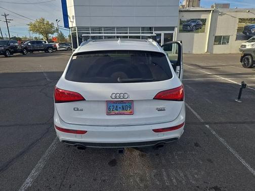 White 2017 Audi Q5 2.0T Premium Plus