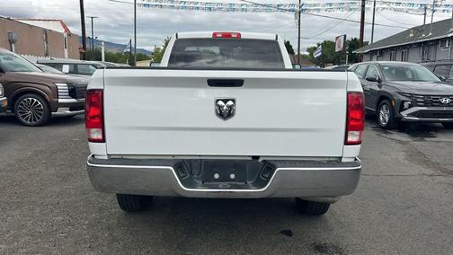 Bright White Clearcoat 2022 RAM 1500 Classic SLT