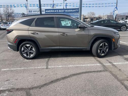 2025 Hyundai TUCSON Hybrid SEL Convenience