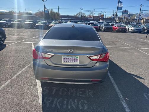 2013 Hyundai SONATA GLS