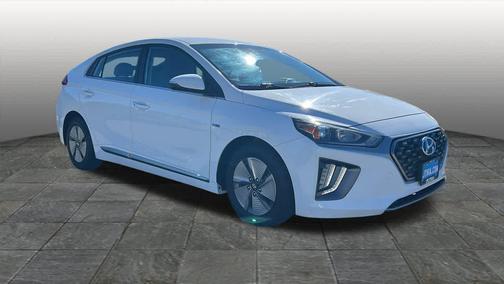 2020 Hyundai IONIQ Hybrid SE