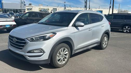 2017 Hyundai TUCSON SE