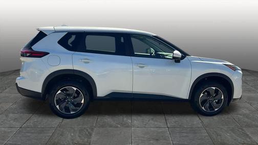 Everest White Pearl 2024 Nissan Rogue SV