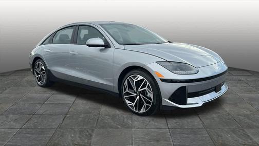 2025 Hyundai IONIQ 6 SEL