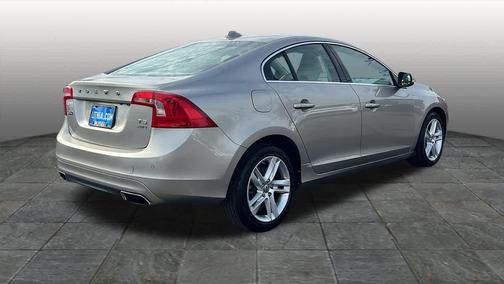 2015 Volvo S60 T5 Platinum