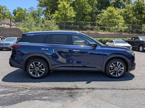 Grand Blue 2023 INFINITI QX60 Luxe