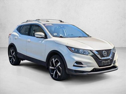 Pearl White Tricoat 2020 Nissan Rogue Sport SL