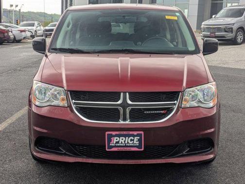 Octane Red Pearlcoat 2018 Dodge Grand Caravan SE