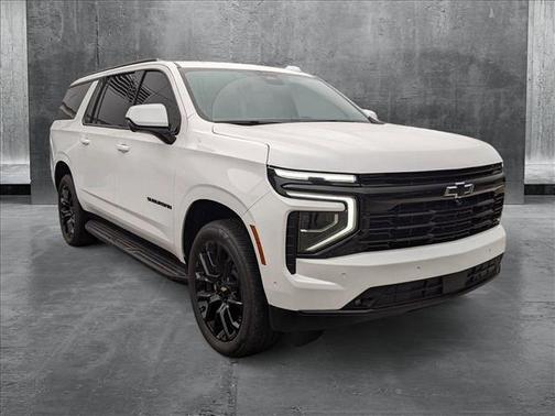 2025 Chevrolet Suburban RST
