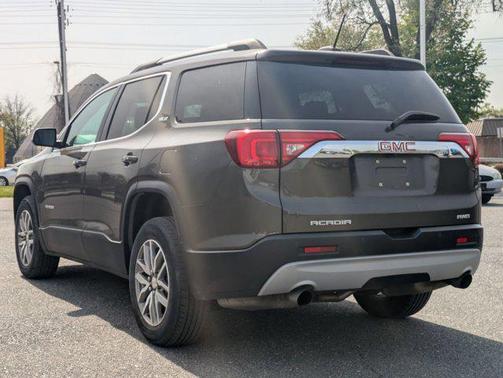 2019 GMC Acadia SLE-2