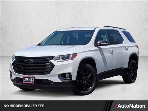 Summit White 2020 Chevrolet Traverse LT Cloth