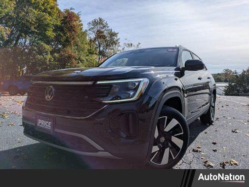 2024 Volkswagen Atlas Cross Sport 2.0T SE w/Technology 4MOTION