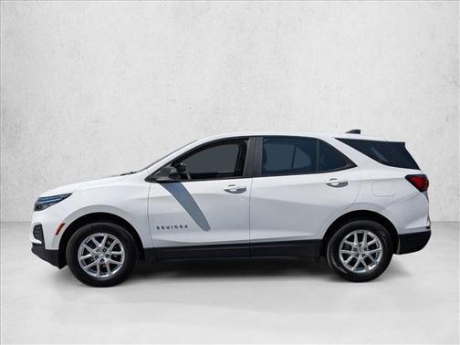 Summit White 2022 Chevrolet Equinox LS