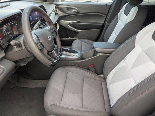 2025 Chevrolet Trax FWD 1RS