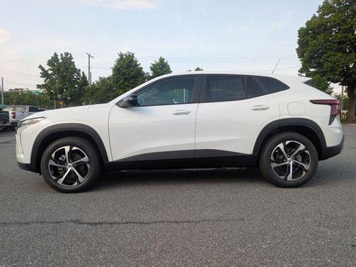 2025 Chevrolet Trax FWD 1RS