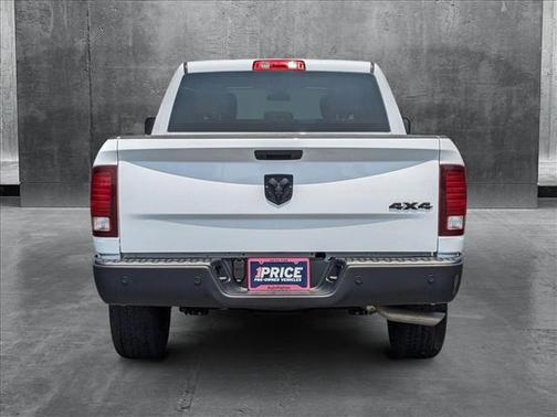 2024 RAM 1500 Classic Warlock Crew Cab 4x4 5'7' Box