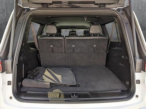 2023 Jeep Wagoneer L Series III 4x4