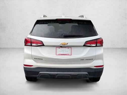 Iridescent Pearl Tricoat 2022 Chevrolet Equinox Premier w/1LZ