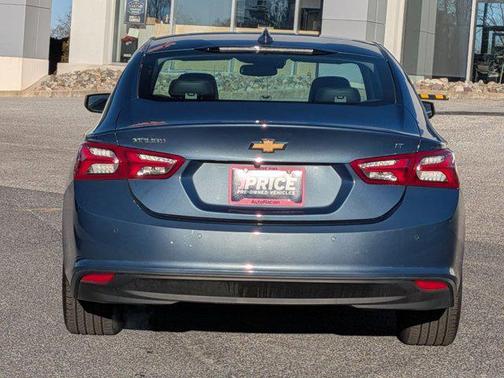 2024 Chevrolet Malibu FWD 2LT