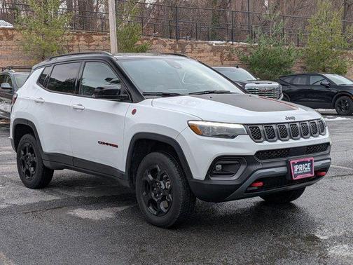 2023 Jeep Compass Trailhawk