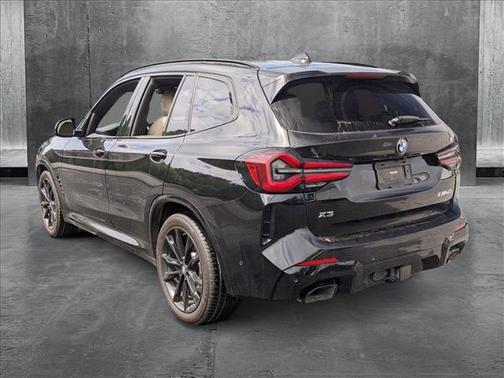 2023 BMW X3 M40i